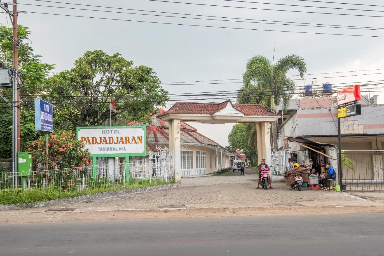 Spot On 2341 Hotel Padjajaran 2 Tasikmalaya Zewnętrze zdjęcie