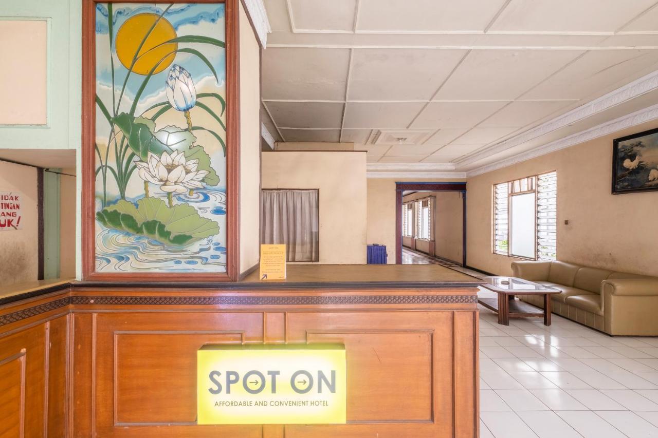 Spot On 2341 Hotel Padjajaran 2 Tasikmalaya Zewnętrze zdjęcie